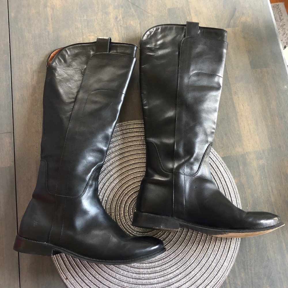 Carson pull on wide calf Frye Boots